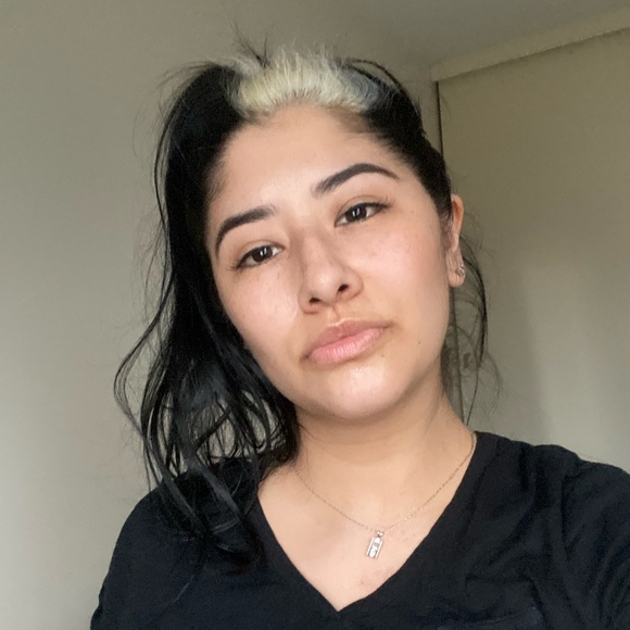 Meet your Posher, Estelle - Picture 7 of 13